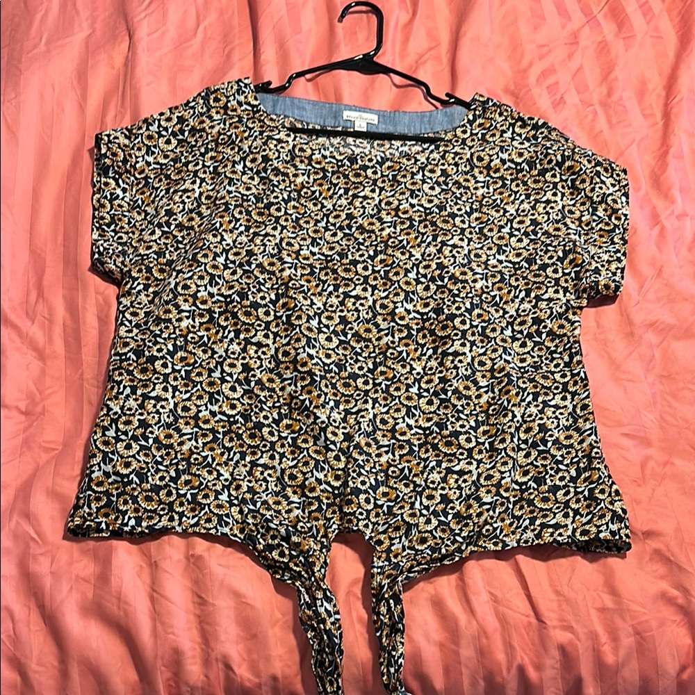 LLBean Signature sunflower Blouse with Tie-Front